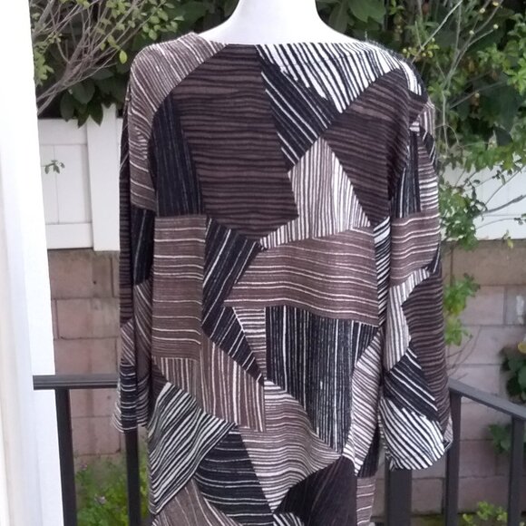 Chico's Easywear Woman Cardigan Size Large Open Transitional Colors Knit - Picture 4 of 5